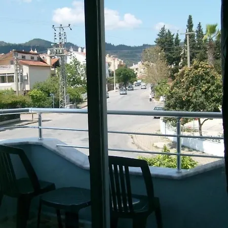 أنجيلز مارماريس