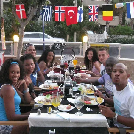 أنجيلز مارماريس